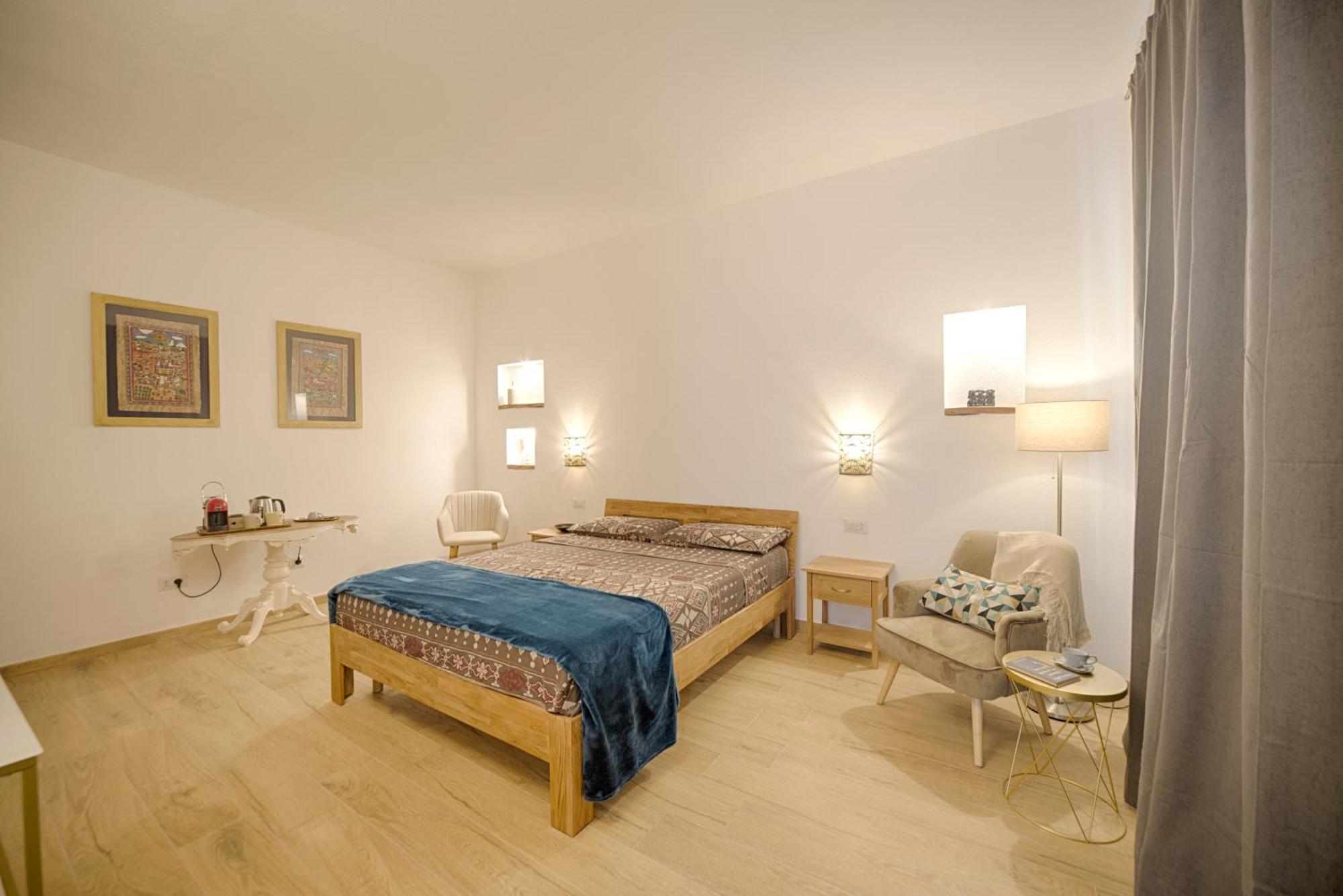 Cozy Guest House Downtown ออลเบีย ภายนอก รูปภาพ