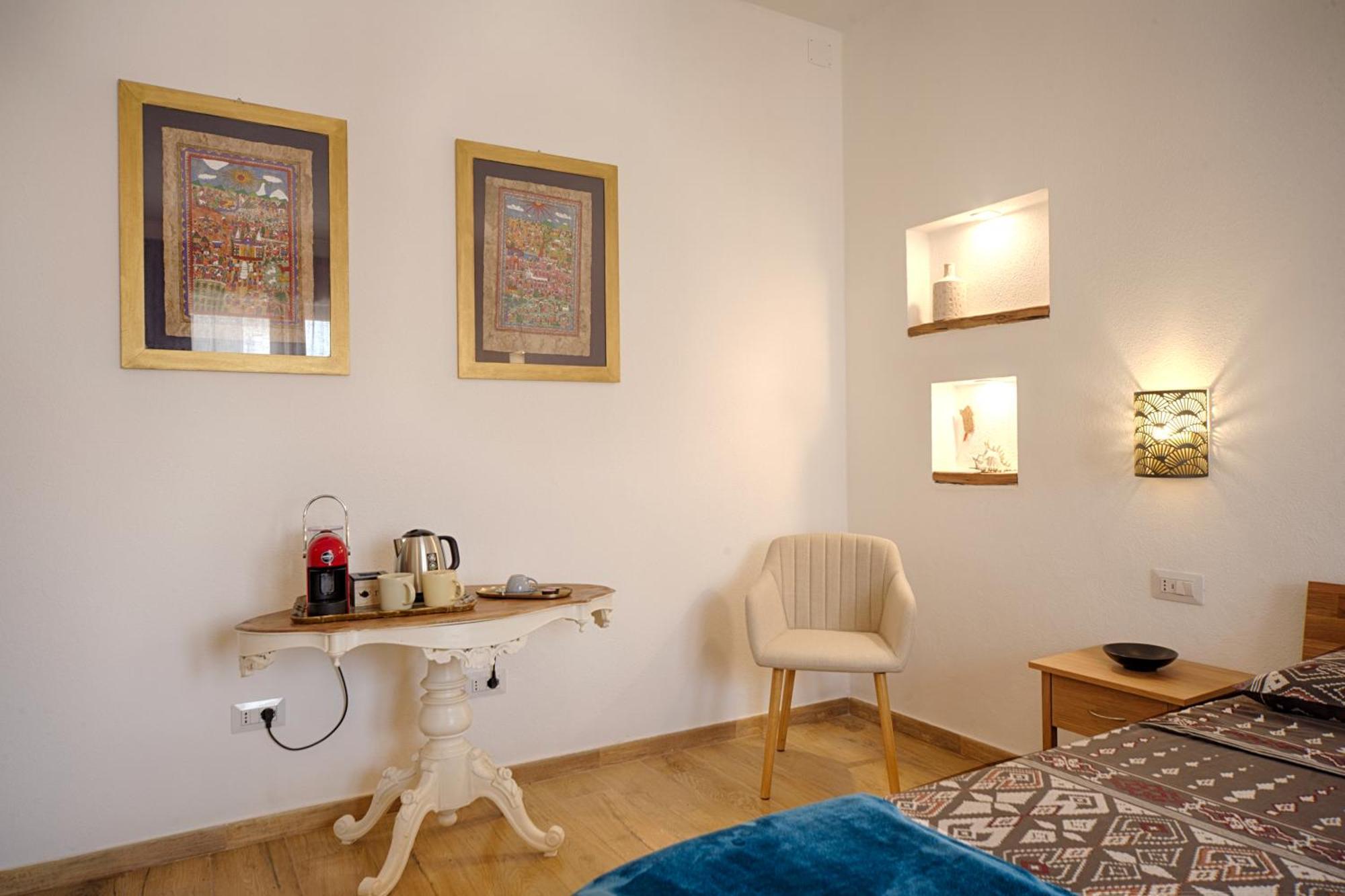 Cozy Guest House Downtown ออลเบีย ภายนอก รูปภาพ
